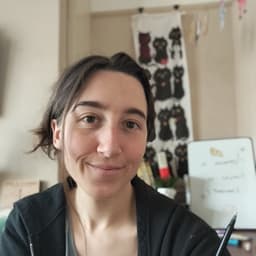 Clotilde's profile