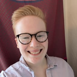 Hannah - online tutor